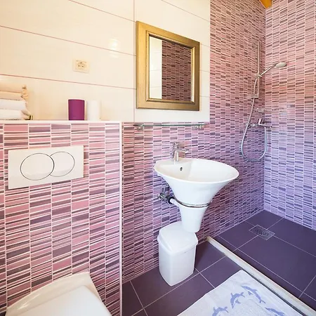 Villa Stone Marjan Pitve