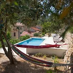 Villa Stone Marjan *