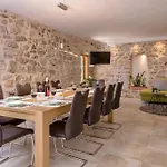 Villa Stone Marjan