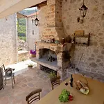 Stone Marjan * Pitve
