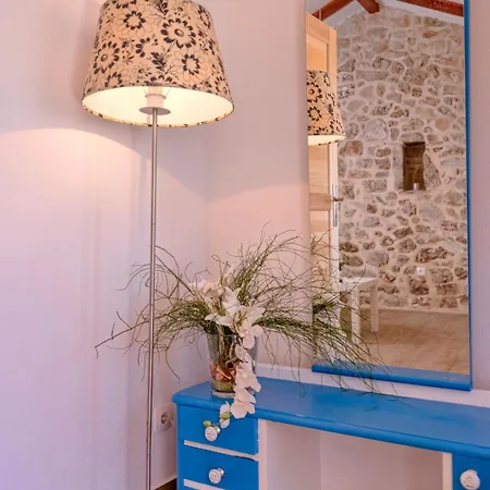 Stone Marjan * Pitve