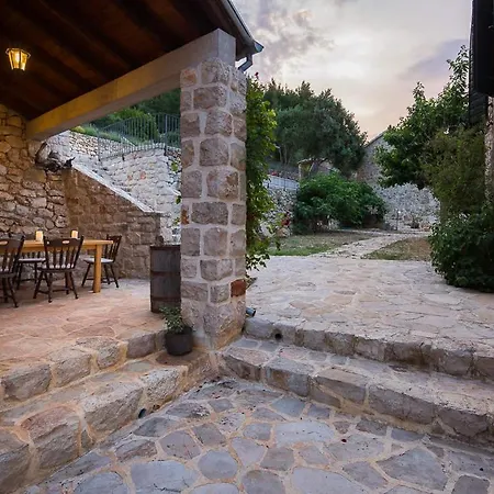 Stone Marjan * Pitve