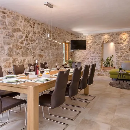 Villa Stone Marjan