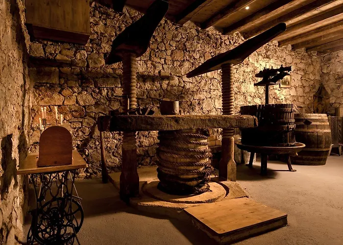 Villa Stone Marjan Pitve